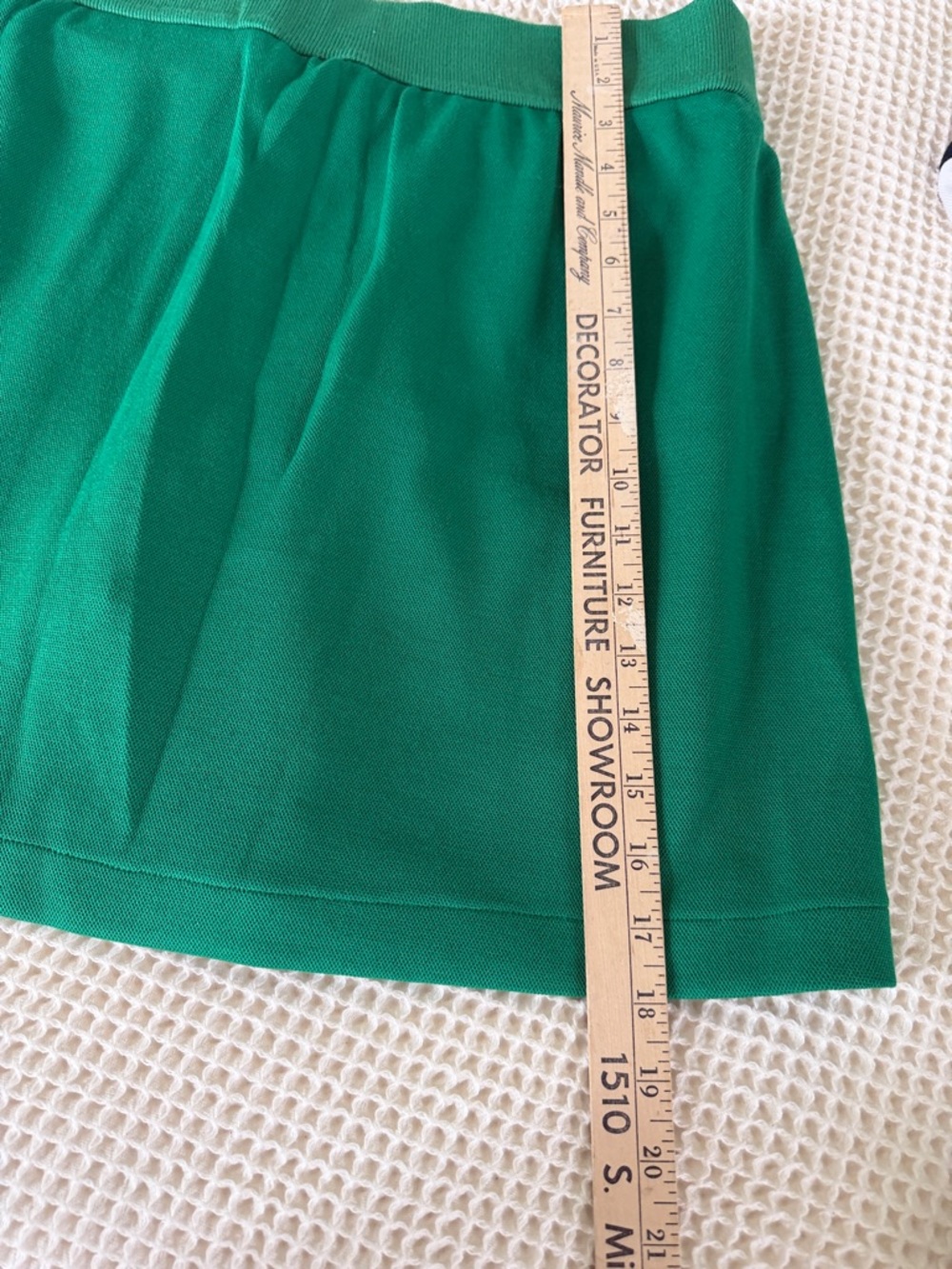 SPANX Green Mini Skirt with White Piping - Picture 5 of 5